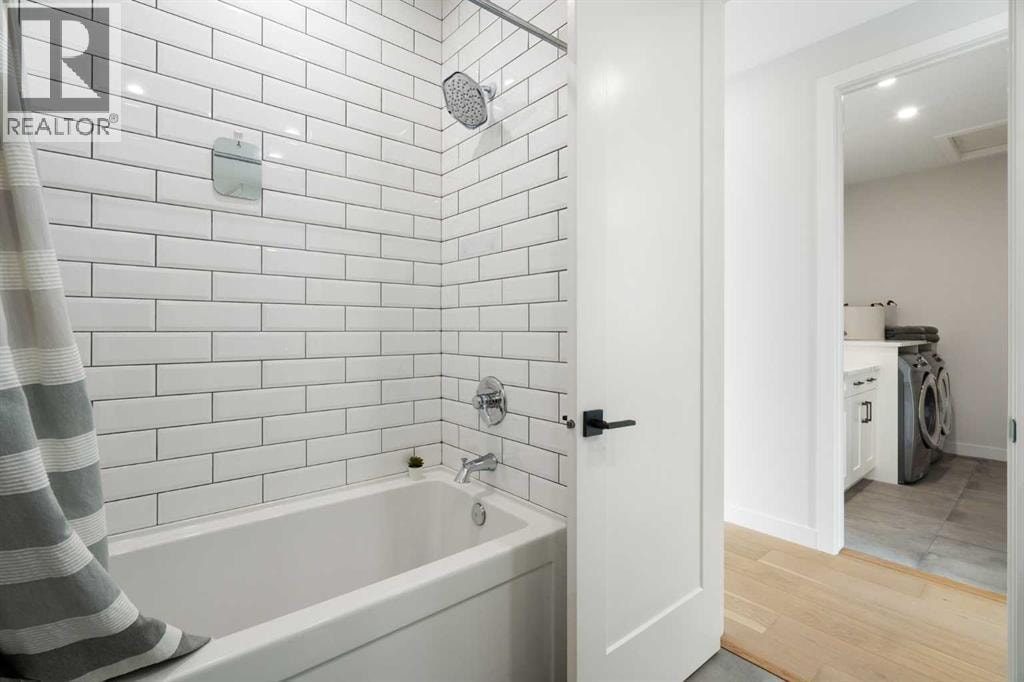 1141 Renfrew Drive NE — photo 33