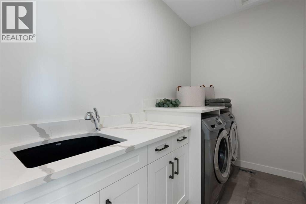 1141 Renfrew Drive NE — photo 34
