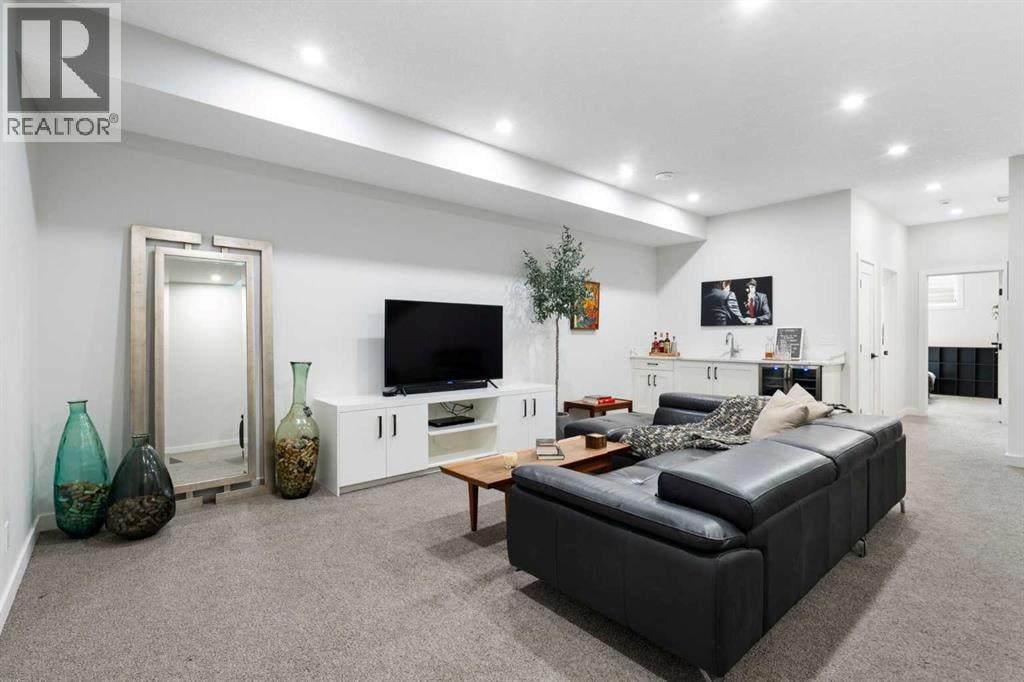 1141 Renfrew Drive NE — photo 35