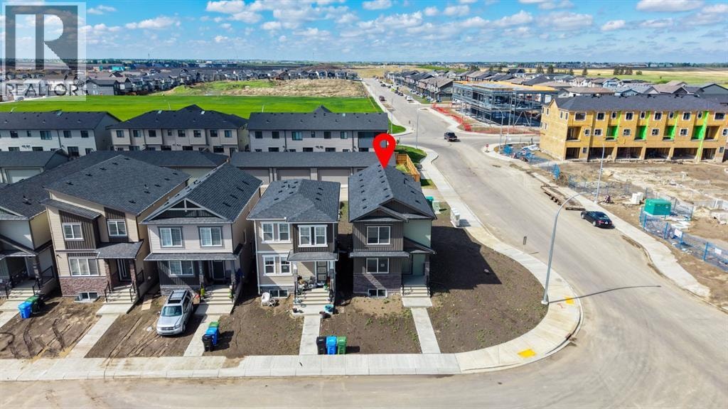 160 Belvedere Park SE — photo 1