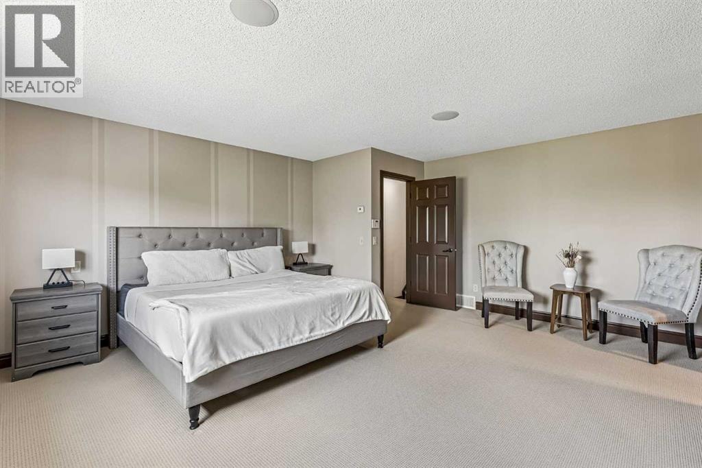 12 Mahogany Heath SE — photo 27