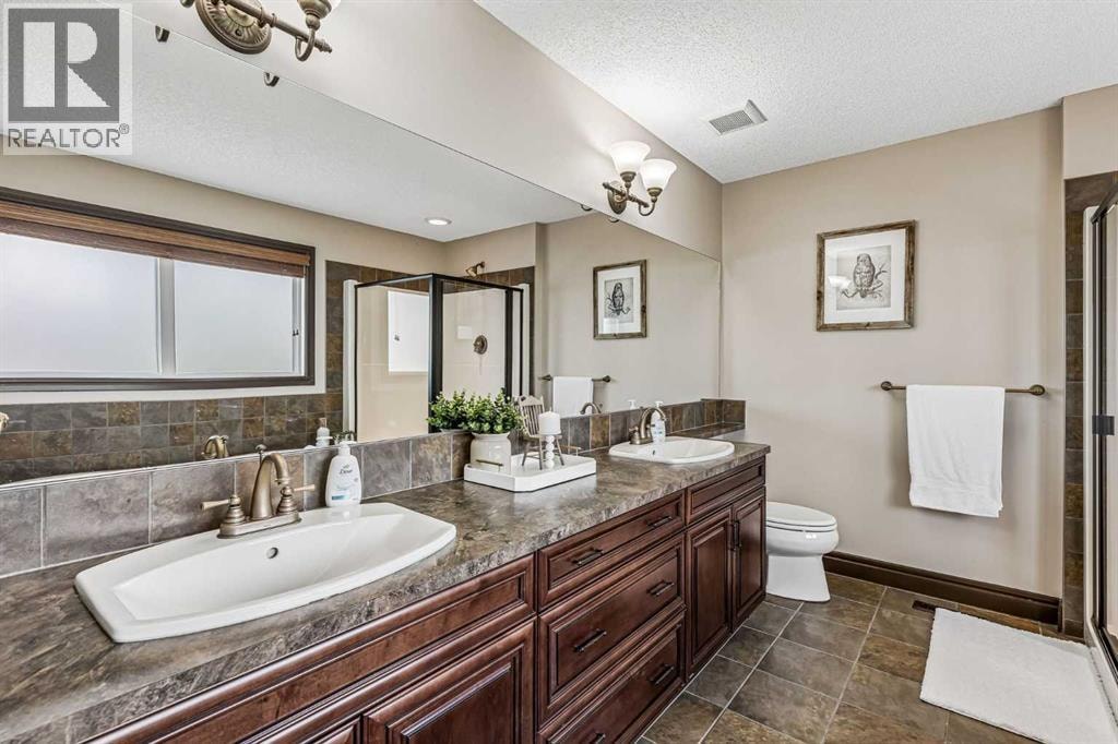 12 Mahogany Heath SE — photo 30