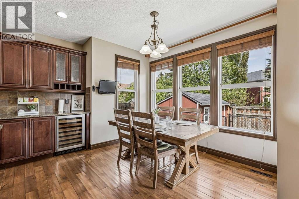 12 Mahogany Heath SE — photo 17