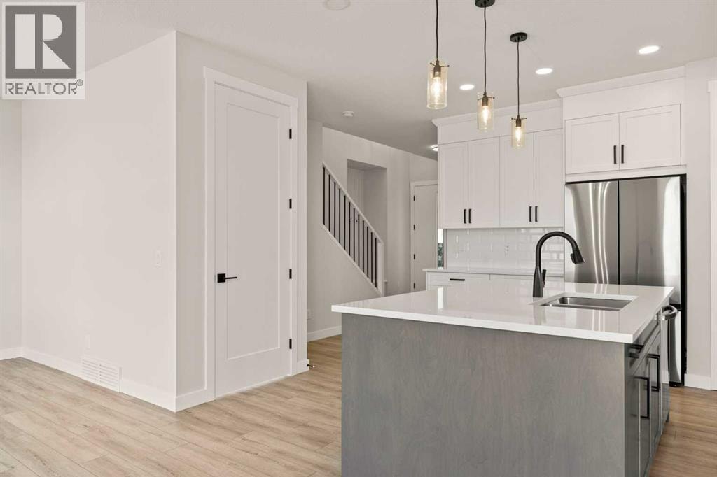 446 Kinniburgh Loop — photo 19