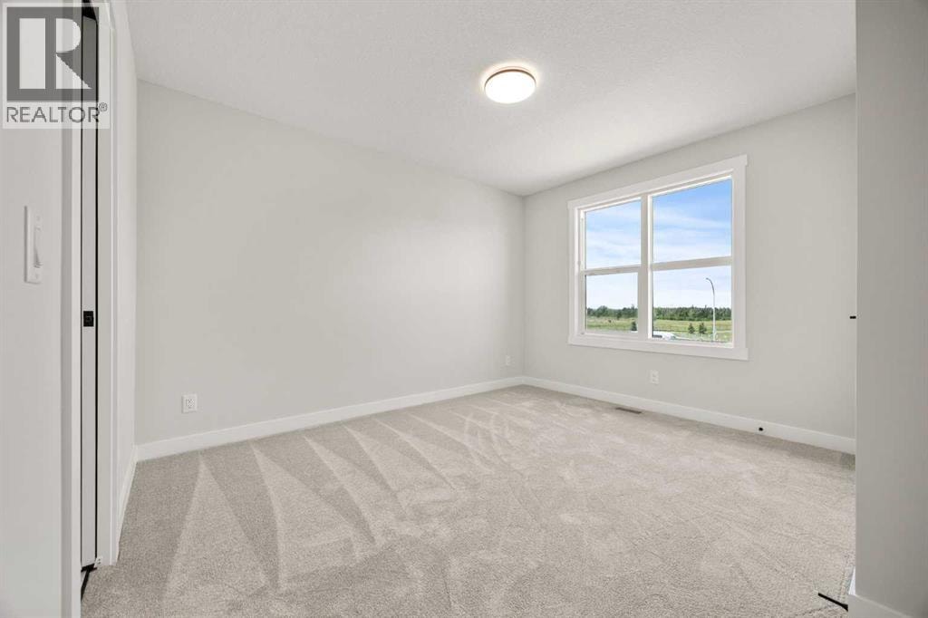 446 Kinniburgh Loop — photo 27