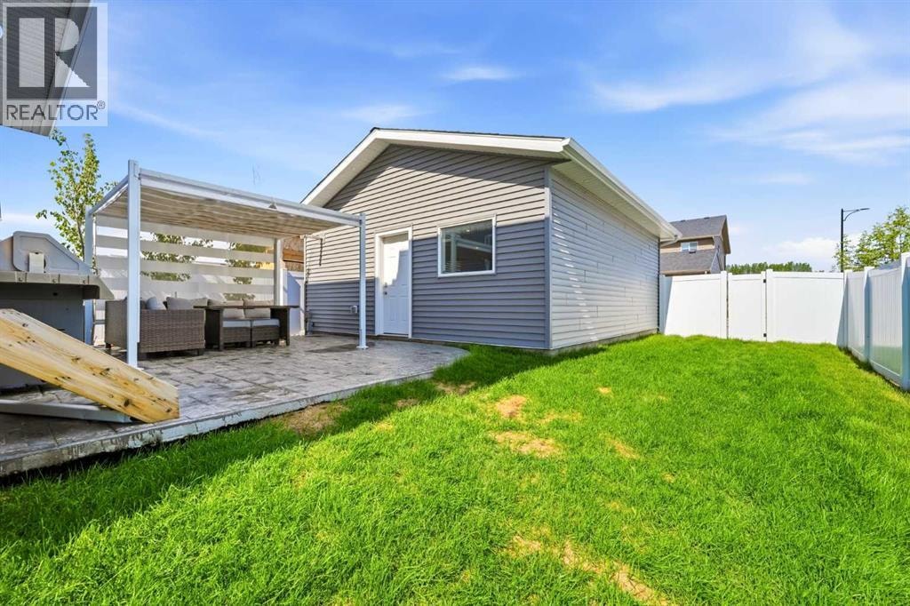 2 Birch Glen — photo 29
