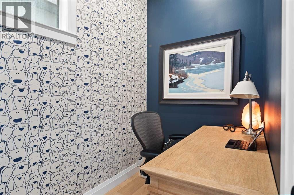 3515 7 Avenue SW — photo 14
