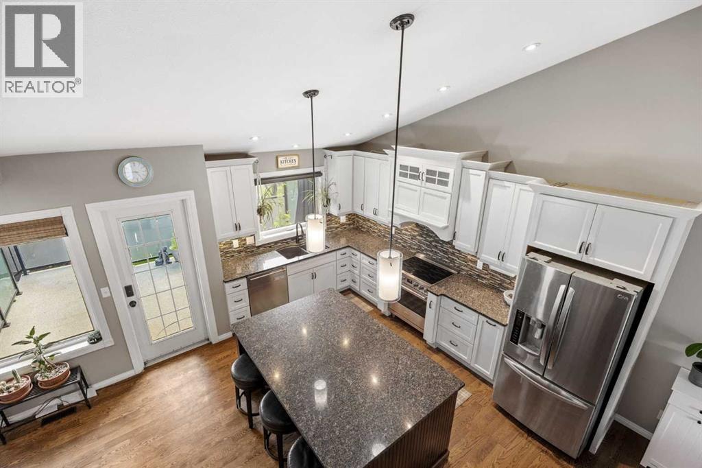 17 Sunset Crescent — photo 20