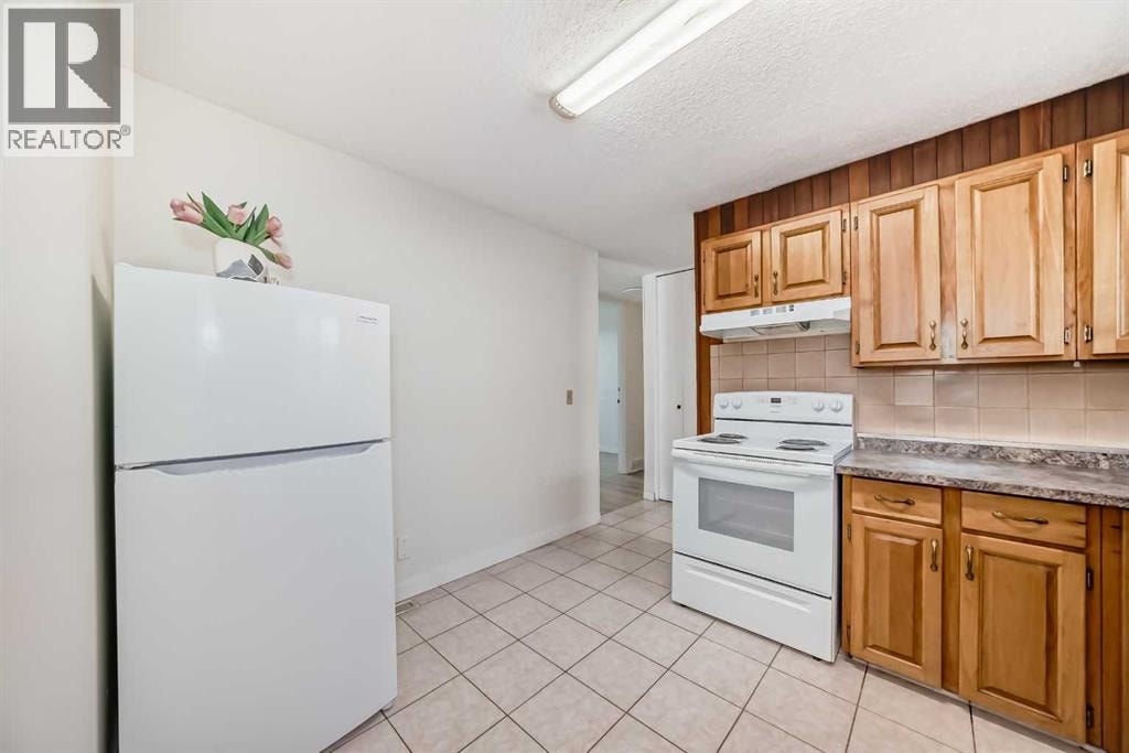 7807 20A Street SE — photo 12