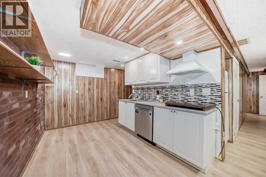7807 20A Street SE — photo 25