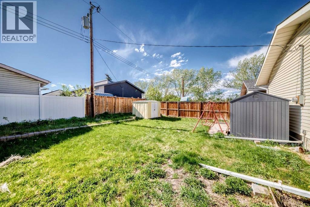 7807 20A Street SE — photo 35