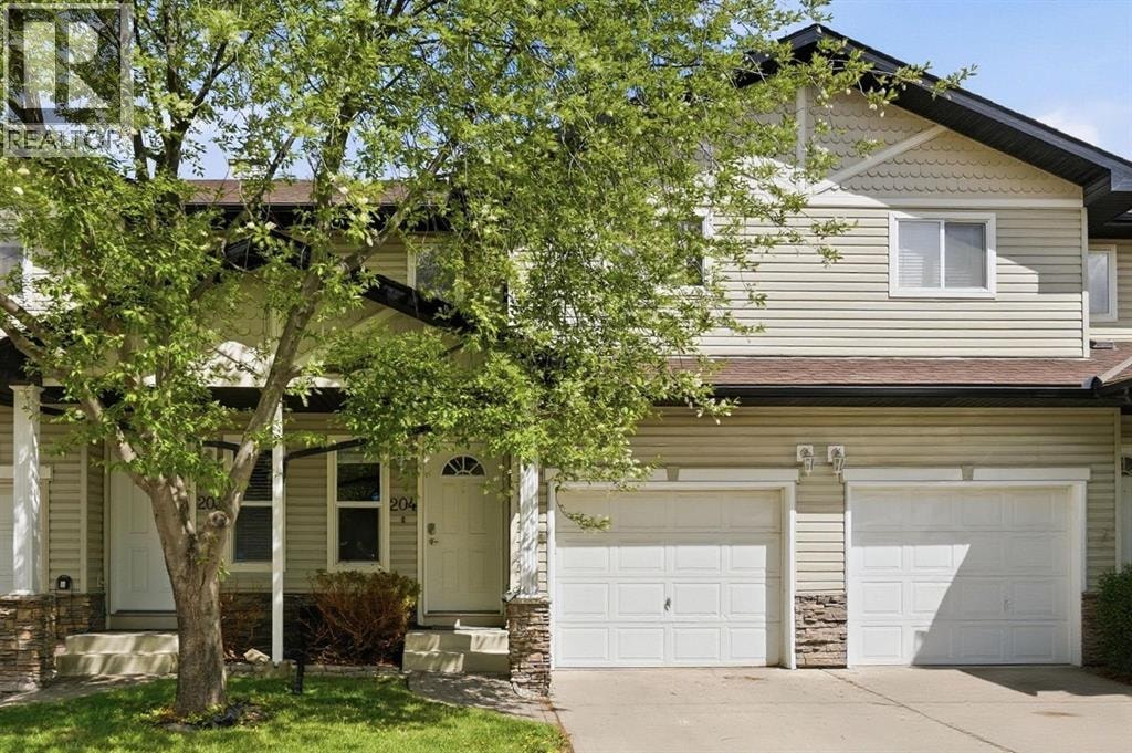 204, 760 Railway Gate SW — photo 37