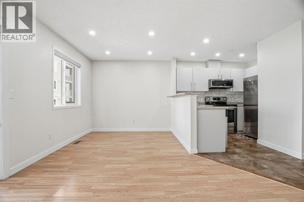 204, 760 Railway Gate SW — photo 11