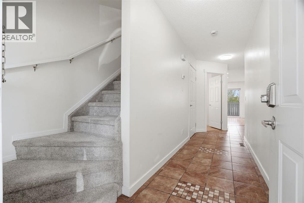 204, 760 Railway Gate SW — photo 20