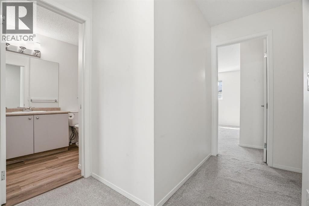 204, 760 Railway Gate SW — photo 16