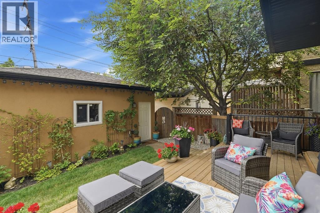 2409 Westmount Road NW — photo 43
