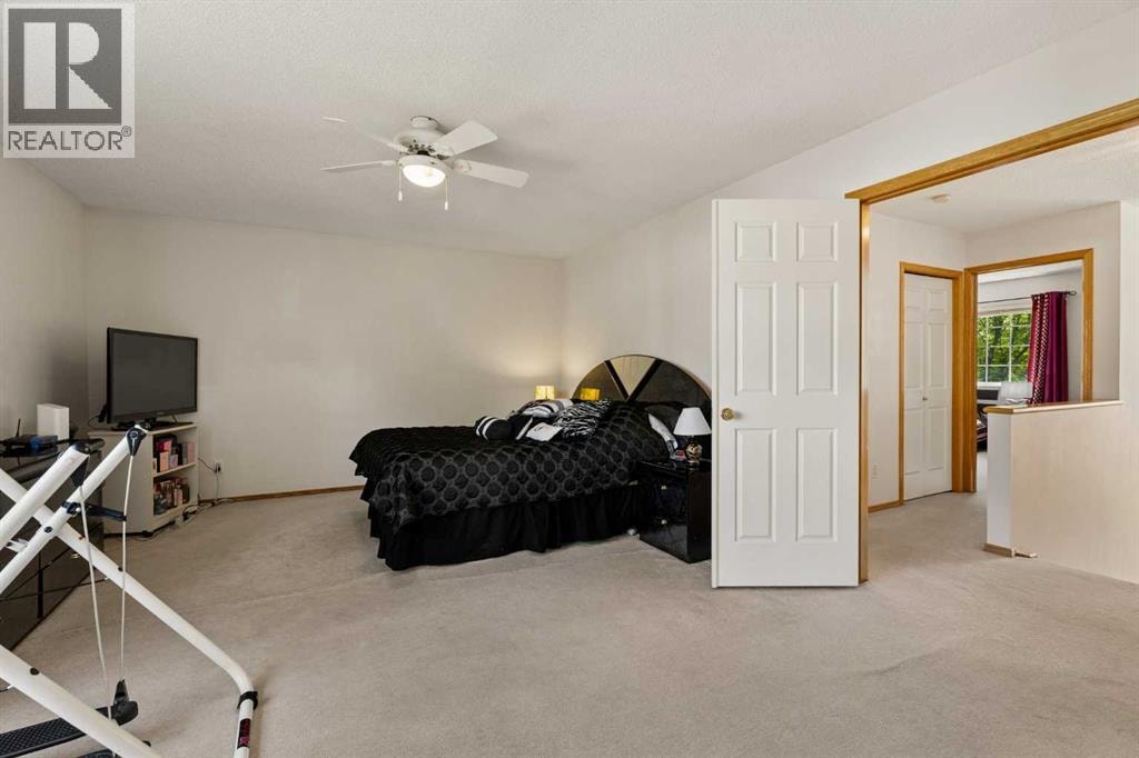 72 Douglas Glen Heights SE — photo 21
