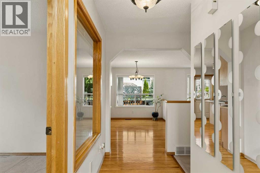 72 Douglas Glen Heights SE — photo 13