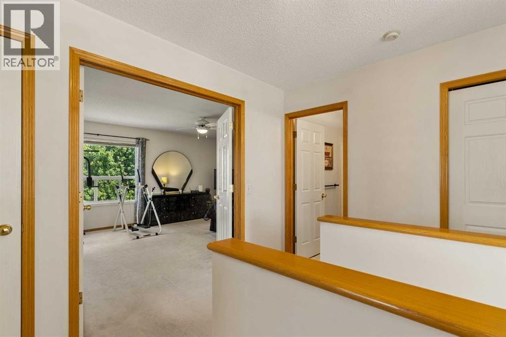 72 Douglas Glen Heights SE — photo 19