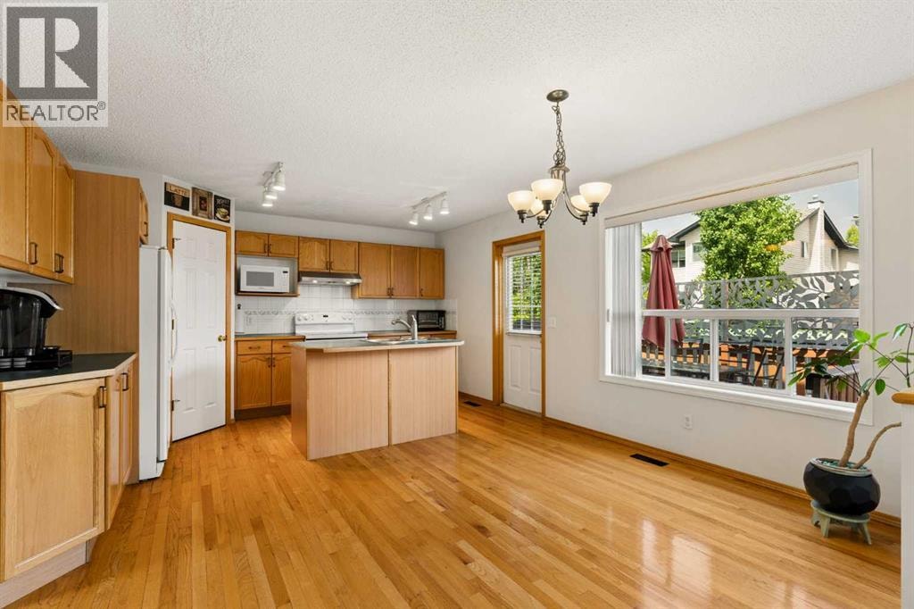 72 Douglas Glen Heights SE — photo 6