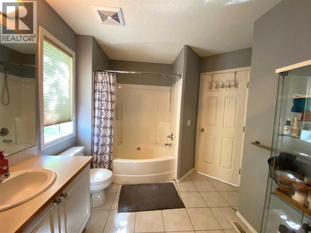 10 Elgin Drive SE — photo 11