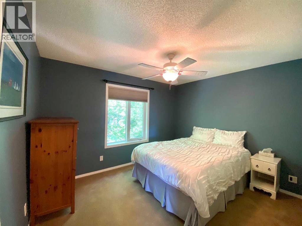 10 Elgin Drive SE — photo 14