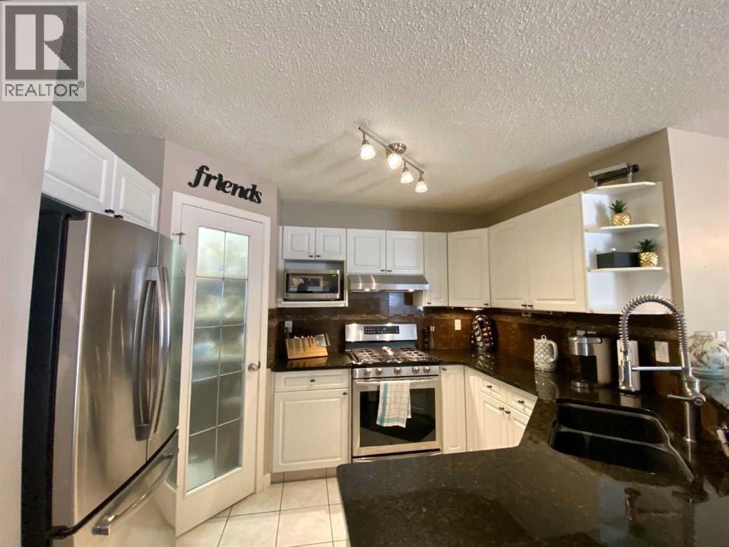 10 Elgin Drive SE — photo 3