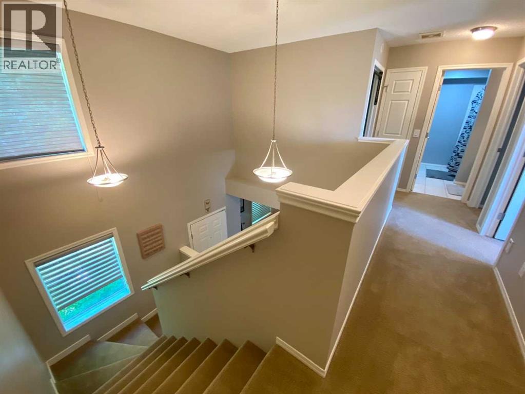 10 Elgin Drive SE — photo 9