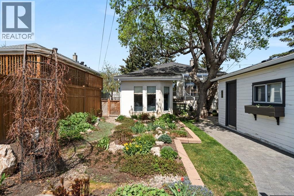 817 17 Avenue SE — photo 32