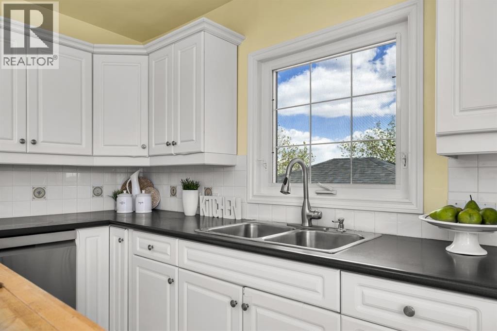 817 17 Avenue SE — photo 10
