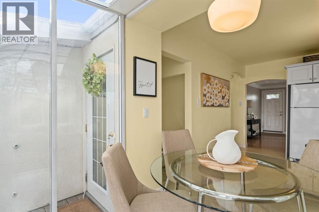 817 17 Avenue SE — photo 12