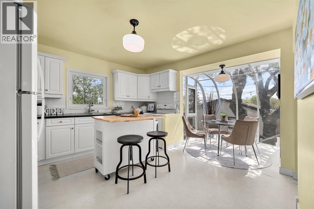 817 17 Avenue SE — photo 9