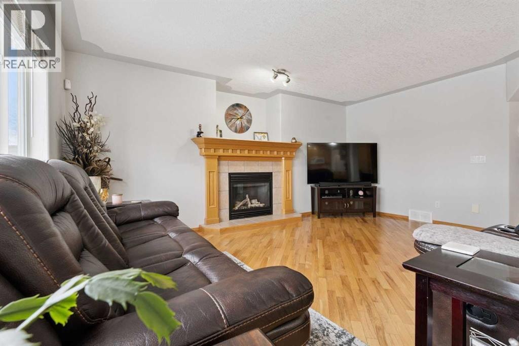 115 Cove Crescent — photo 6