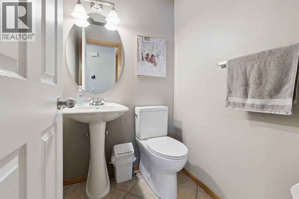 115 Cove Crescent — photo 9