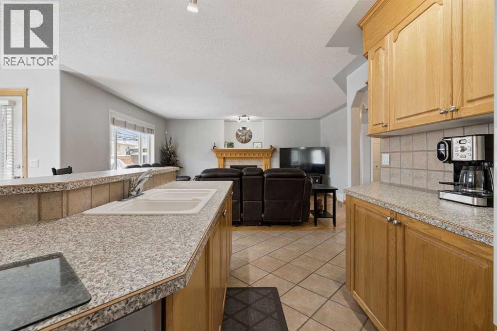 115 Cove Crescent — photo 13