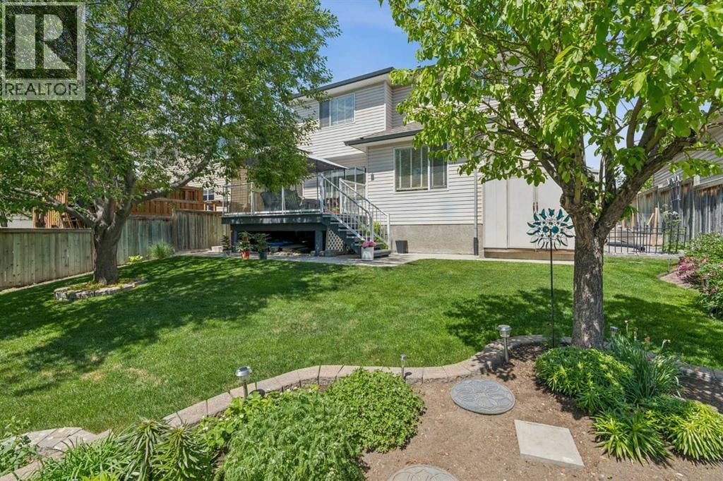 115 Cove Crescent — photo 36