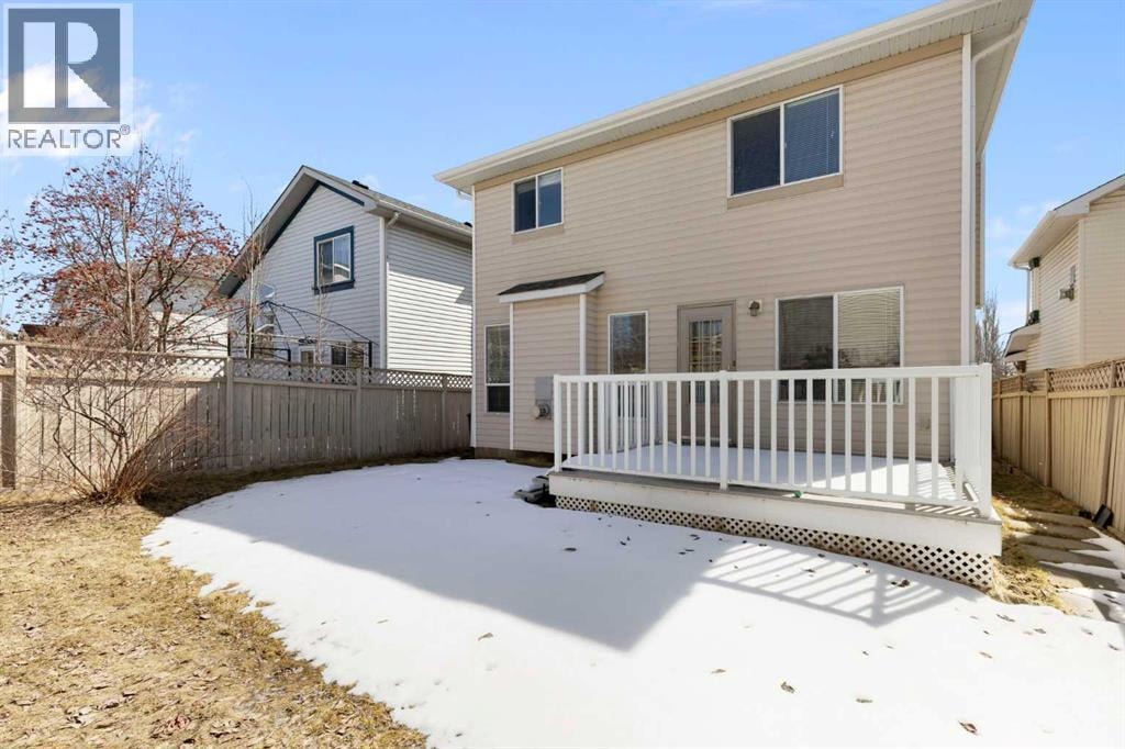 205 Scotia Point NW — photo 37