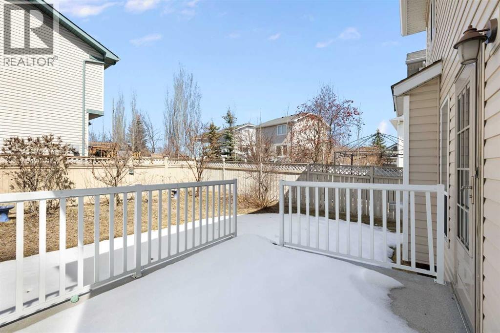 205 Scotia Point NW — photo 39