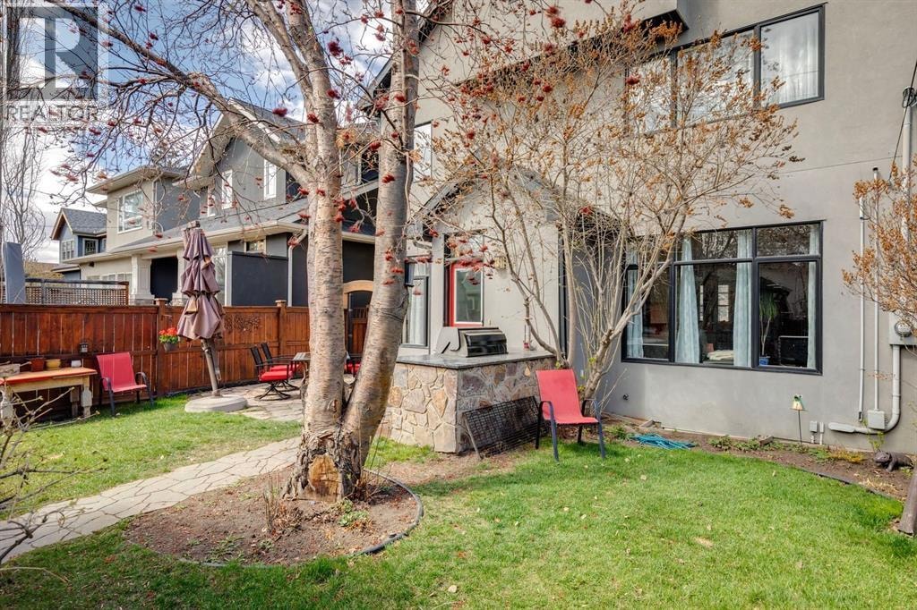 2405 Bowness Road NW — photo 49