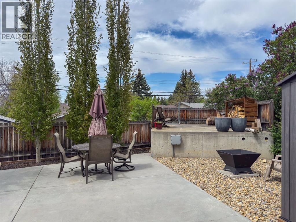 5839 Dalkeith Hill NW — photo 4
