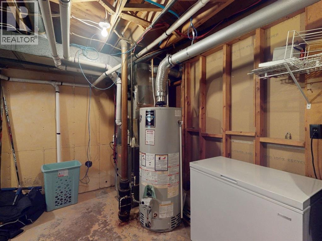 5839 Dalkeith Hill NW — photo 47