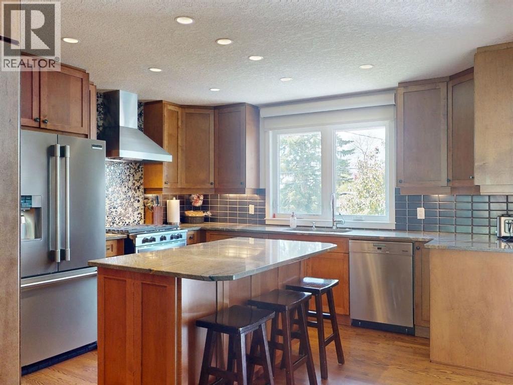 5839 Dalkeith Hill NW — photo 22