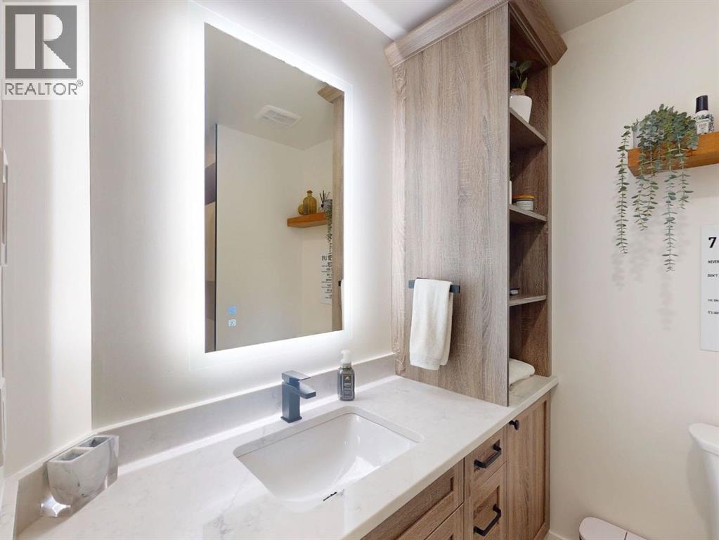 5839 Dalkeith Hill NW — photo 9