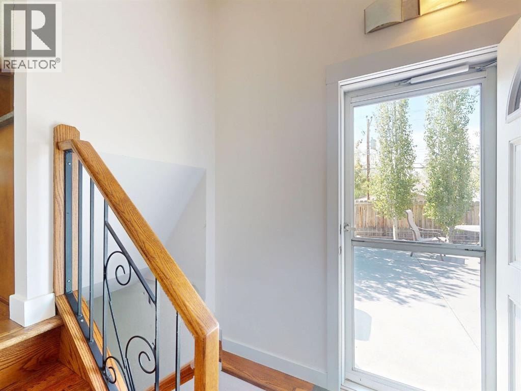 5839 Dalkeith Hill NW — photo 28
