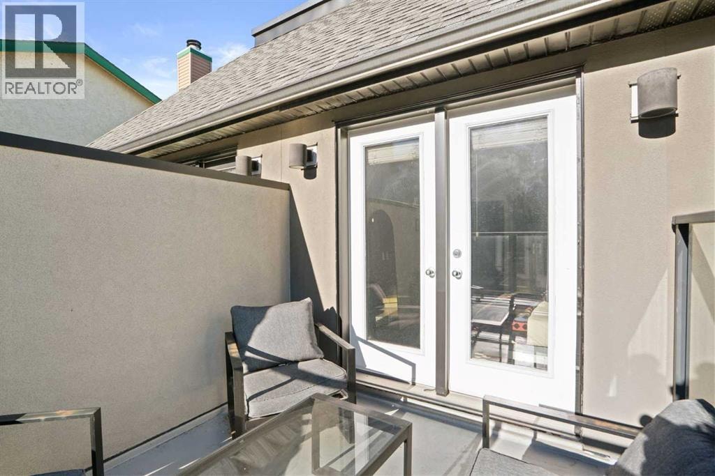 1511 23 Avenue SW — photo 30
