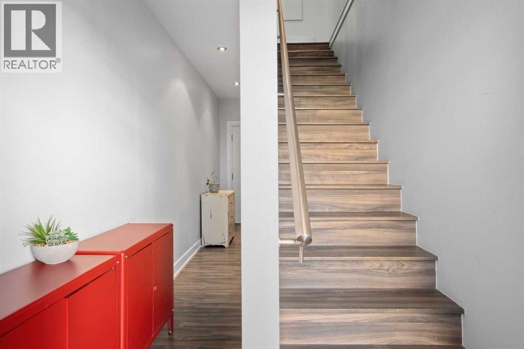 1511 23 Avenue SW — photo 37