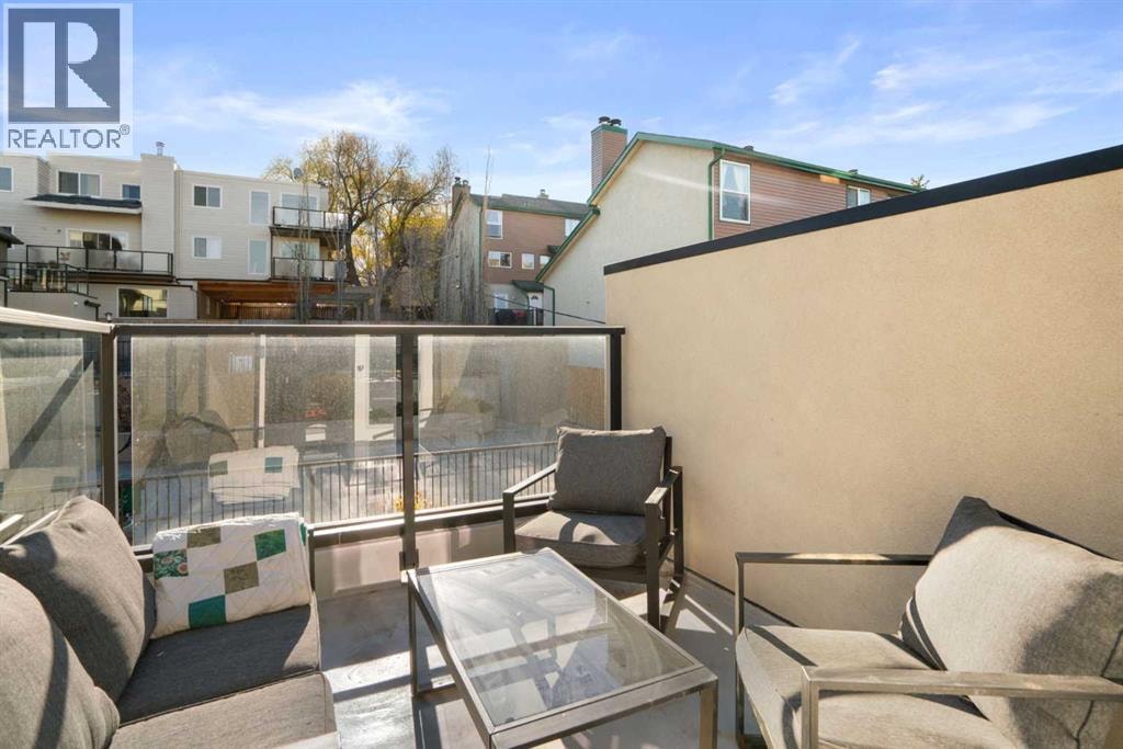 1511 23 Avenue SW — photo 29