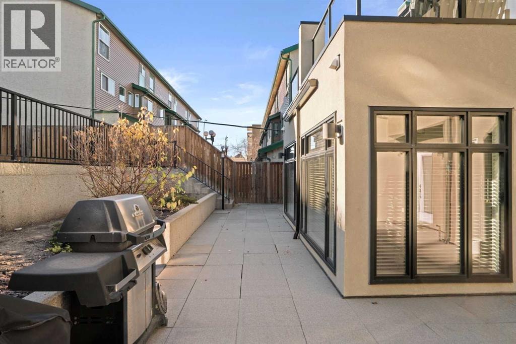 1511 23 Avenue SW — photo 41