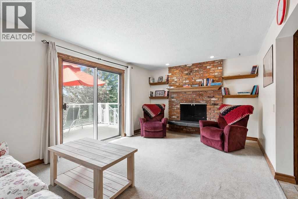 652 Dalmeny Hill NW — photo 9