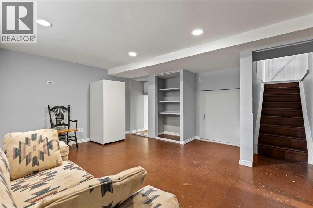 51 Redwood meadows Drive — photo 32